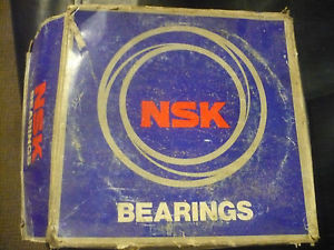 New NSK 23218CE4S11 Bearing ugly Country of origin Japan box