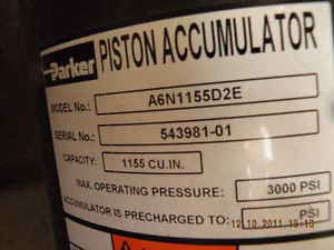 All kinds of faous brand Bearings and block PARKER PISTON ACCUMULATOR A6N1155D2E 1155 CU.IN. 3000 PSI