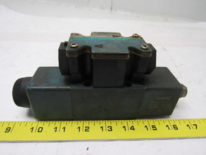 Vickers High quality mechanical spare parts DG4V-3S-7C-M-FW-B5-60 Solenoid Operated Directional Valve 110/120V