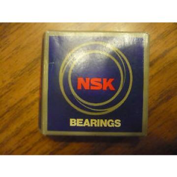New NSK 6204ZZNR Bearing NSK Country of Japan