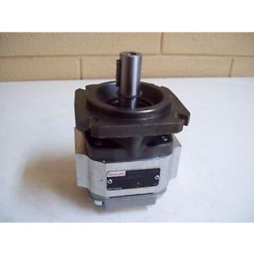Original famous REXROTH PGP2-22/006RE20VE4 HYDRAULIC GEAR PUMP &#8211; USED &#8211; FREE SHIPPING!!!
